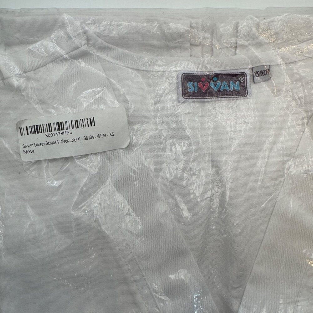 Sivvan X-Small Unisex V-Neck Classic Scrub Top in White NWT